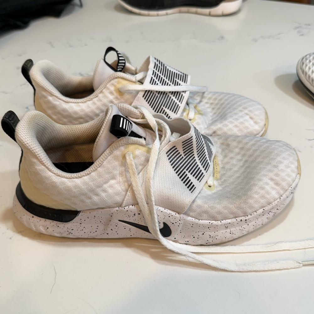 Nike In-Season TR9 Sneaker
